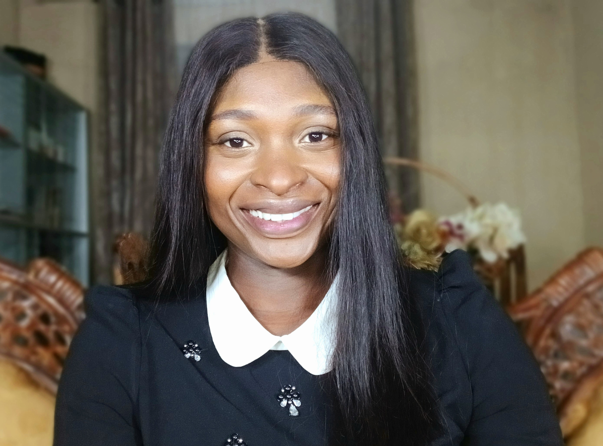 A client's testimonial photo showcasing the results of relationship coaching with Aneta Mildiani.